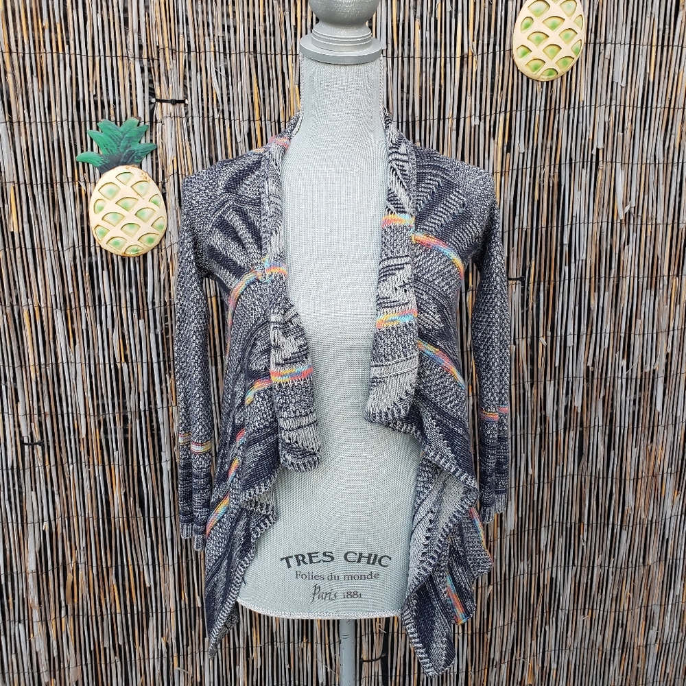 🌺 Eyeshadow Cascading front colorful stripe fitted arms cardigan Size Medium